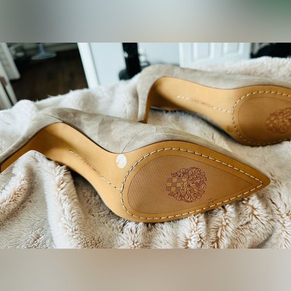 Vince Camuto Suede Taupe Pumps - Picture 5 of 10